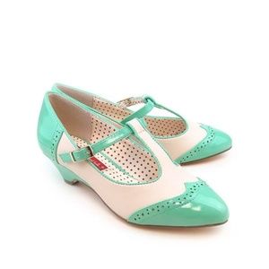 bait Footwear Retro T-strap Heels NEW size 6.5